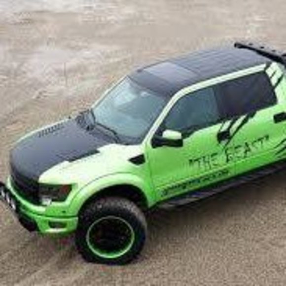 Meet your Posher, Sam - Picture 1 of 1